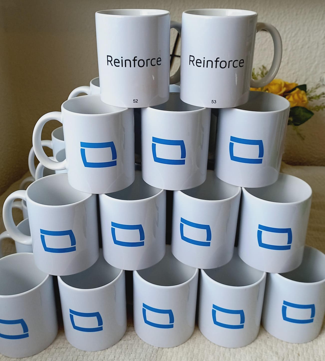 Canecas de Cerâmica Brancas 325 ml 100 un